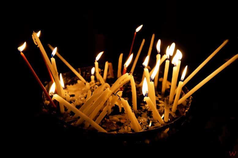 Velas en la Iglesia del Santo Sepulcro