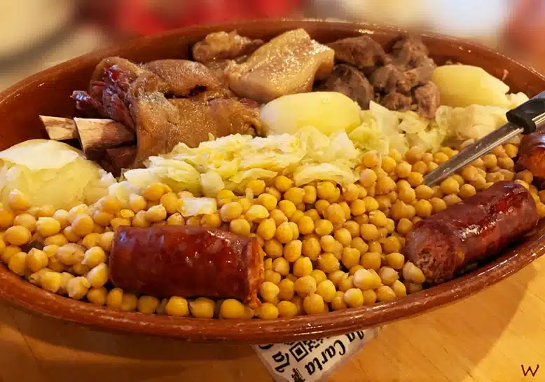 El cocido del Pajar de Fuente Hernando, uno de los mejores cocidos madrileños
