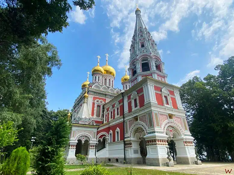 La Iglesia rusa de Shipka, uno de los lugares que ver en Bulgaria