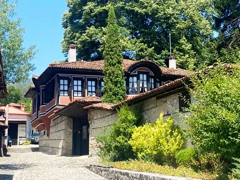 El pequeño pueblo de Koprivshtitsa, uno de los mejores lugares que ver en Bulgaria