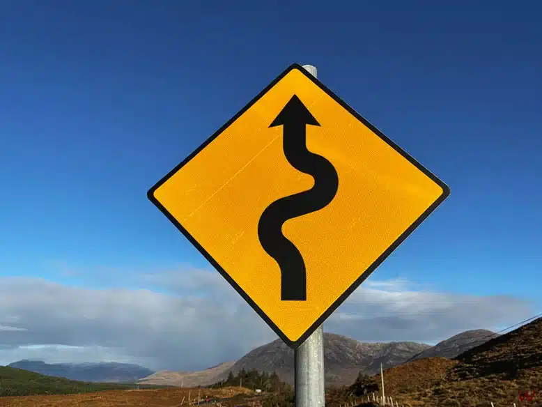 Las sinuosas carreteras de Connemara