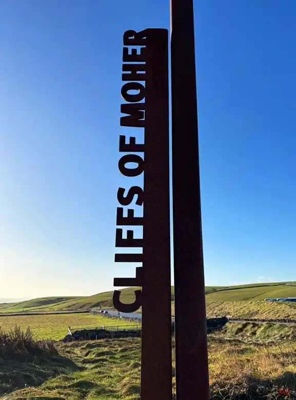 Llegamos al lugar donde visitar los acantilados de Moher
