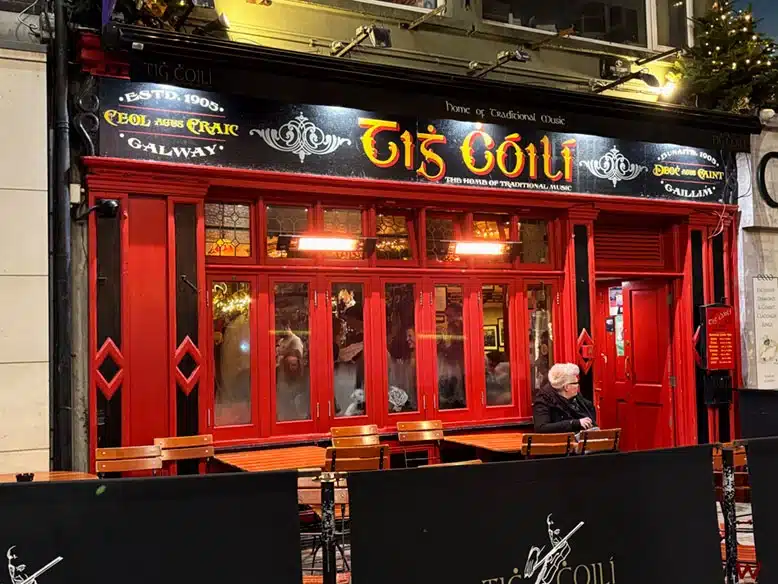 El pub Tig Coili es uno de los mejores lugares que ver en Galway y uno de los mejores pubs de Irlanda
