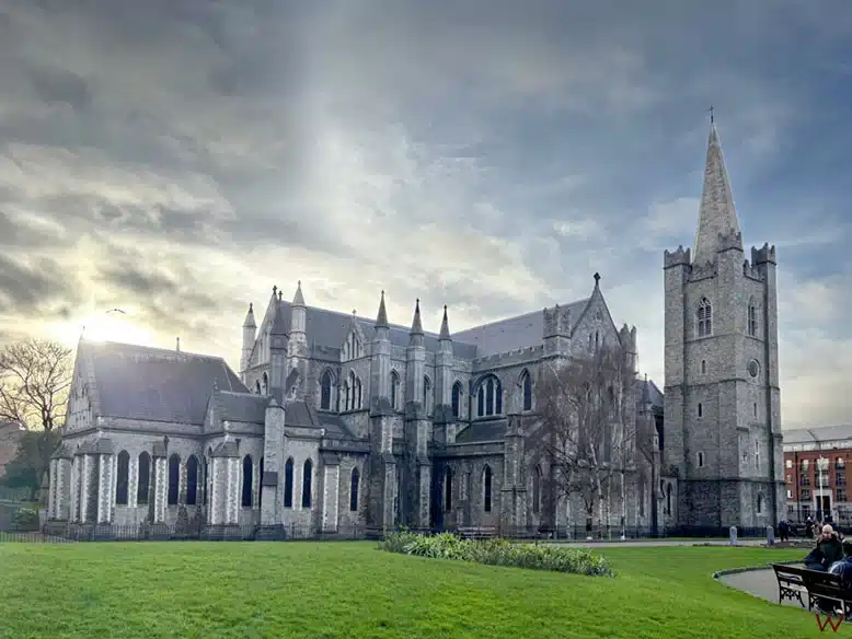 La Catedral de San Patricio es uno de los lugares que ver en Dublín en nuestra ruta por Irlanda en 8 días