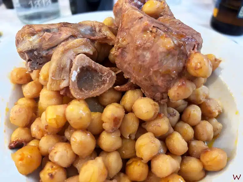 El cocido madrileño de La Bola