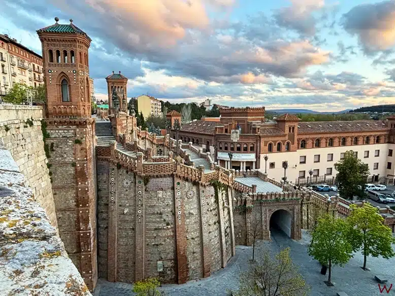 La escalinata del Óvalo, algo que ver en Teruel