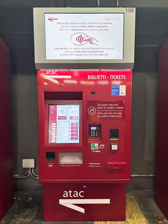 Máquina expendedora de billetes MetroBus de Roma