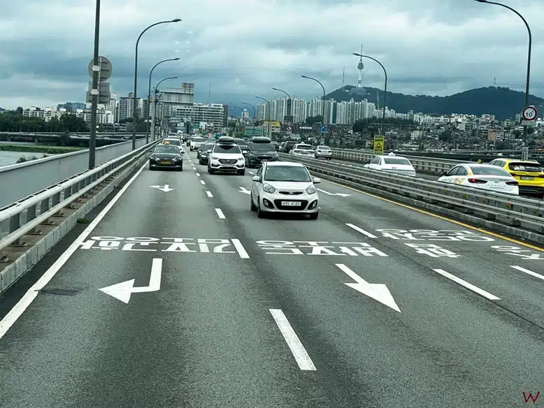 Viajando en autobús por Seúl