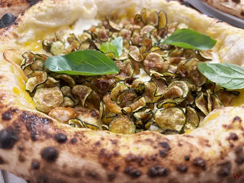 Pizza de calabacín de Piccolo Buco, una de las mejores pizzerías de Roma