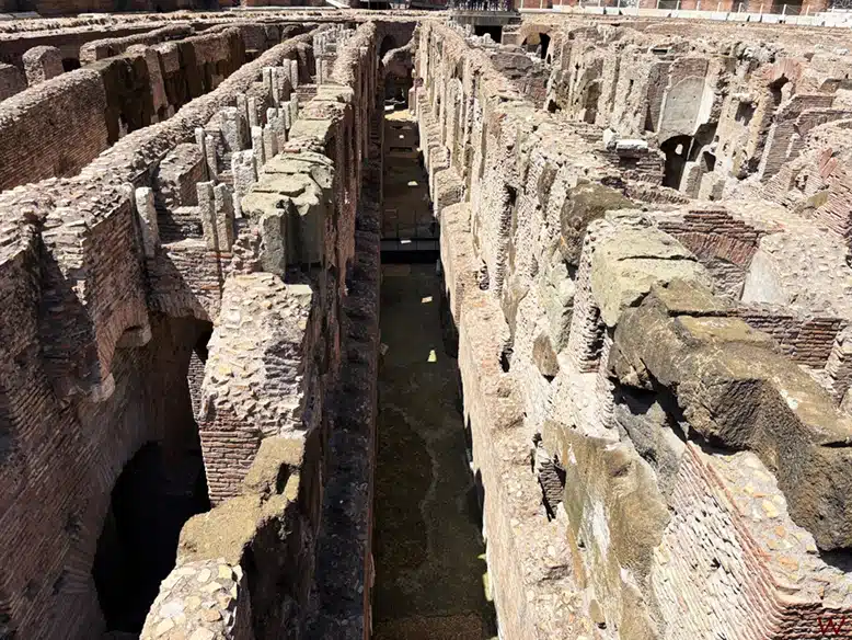 Visitar el Coliseo de Roma desde la arena