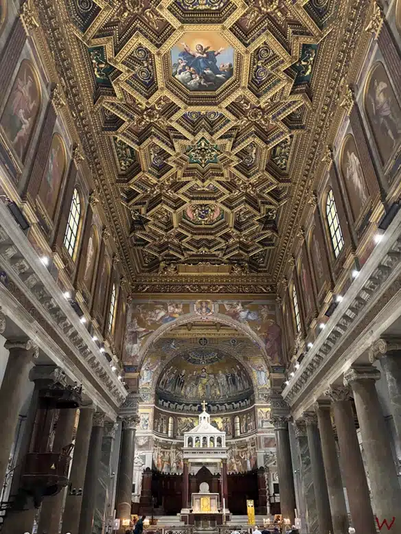Santa María in Trastevere, una de las iglesias más bonitas de Roma