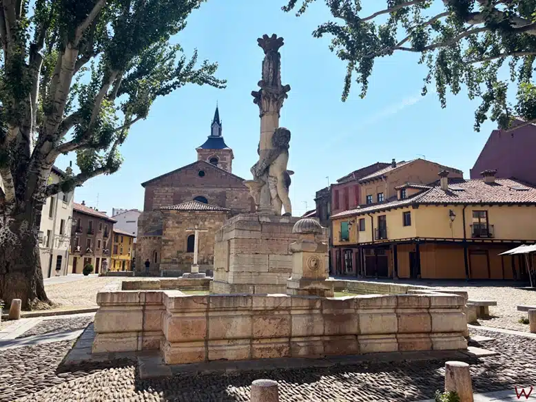 La Plaza del Grano, uno de nuestros sitios favoritos que ver en León