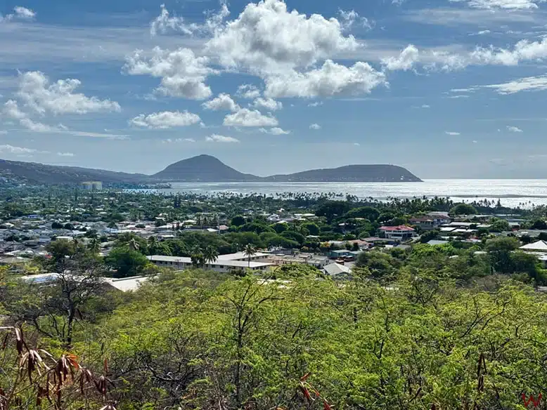 Vistas de Honolulu desde el Diamond Head