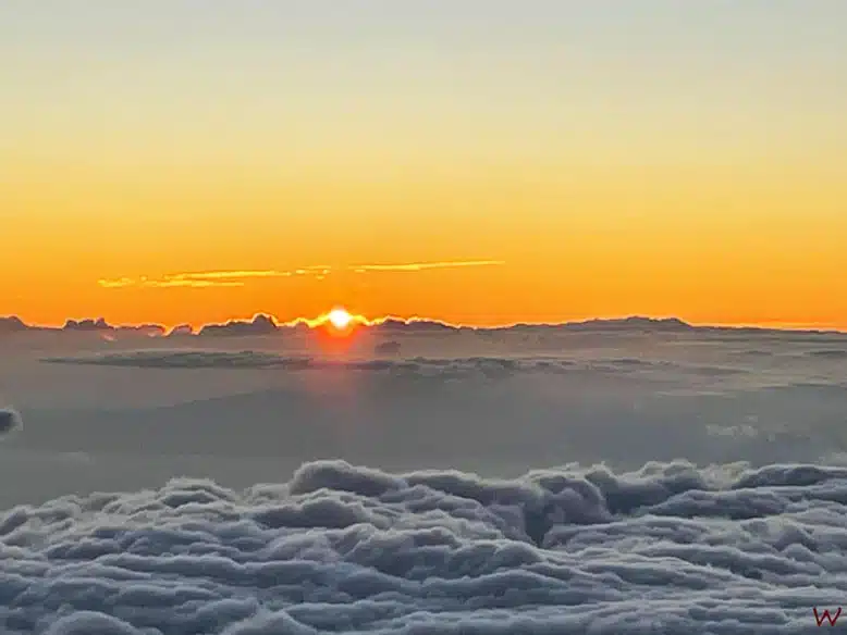 Mar de nubes en el volcán Haleakala (Maui)