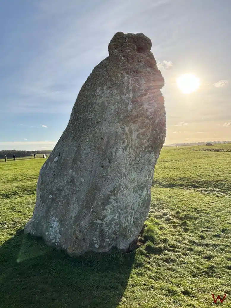 La Heel Stone al visitar Stonehenge