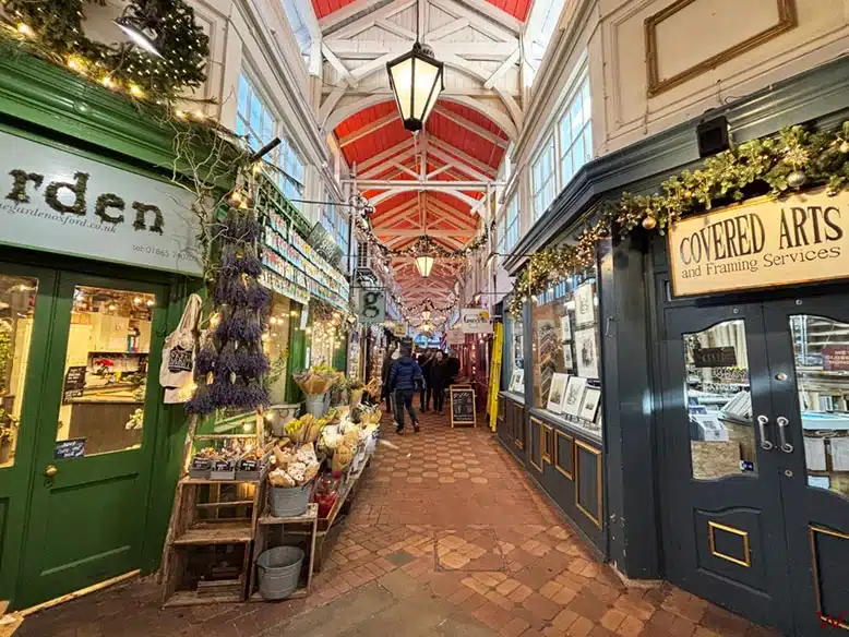 Visita The Covered Market, una de las cosas que hacer en Oxford